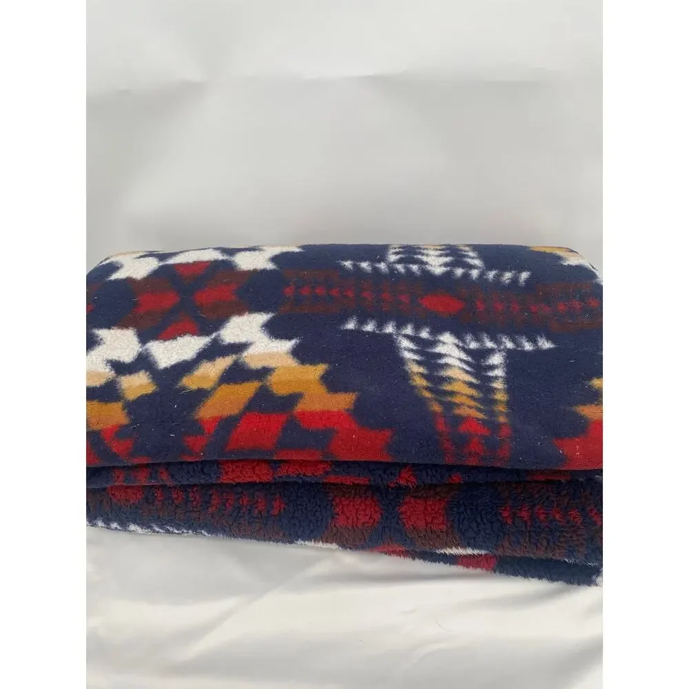 Pendleton Sherpa Fleece Blanket Legend Lake Dark Blue Cozy King Size